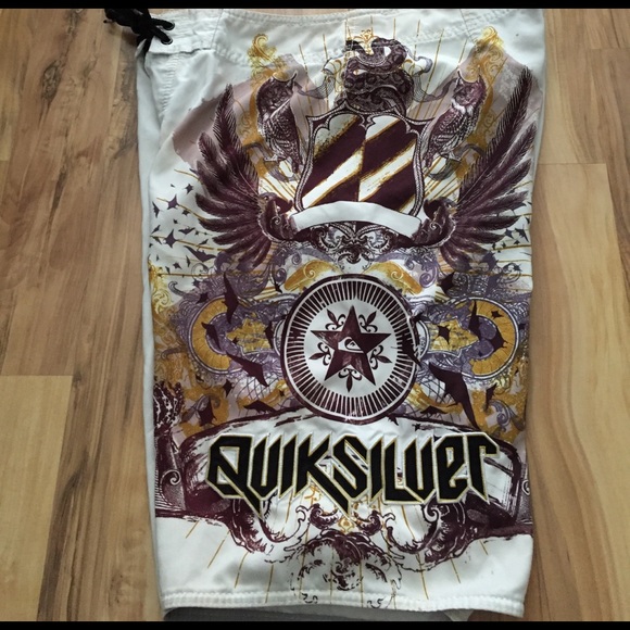 Quicksilver Swim Boardshorts - Picture 1 of 4